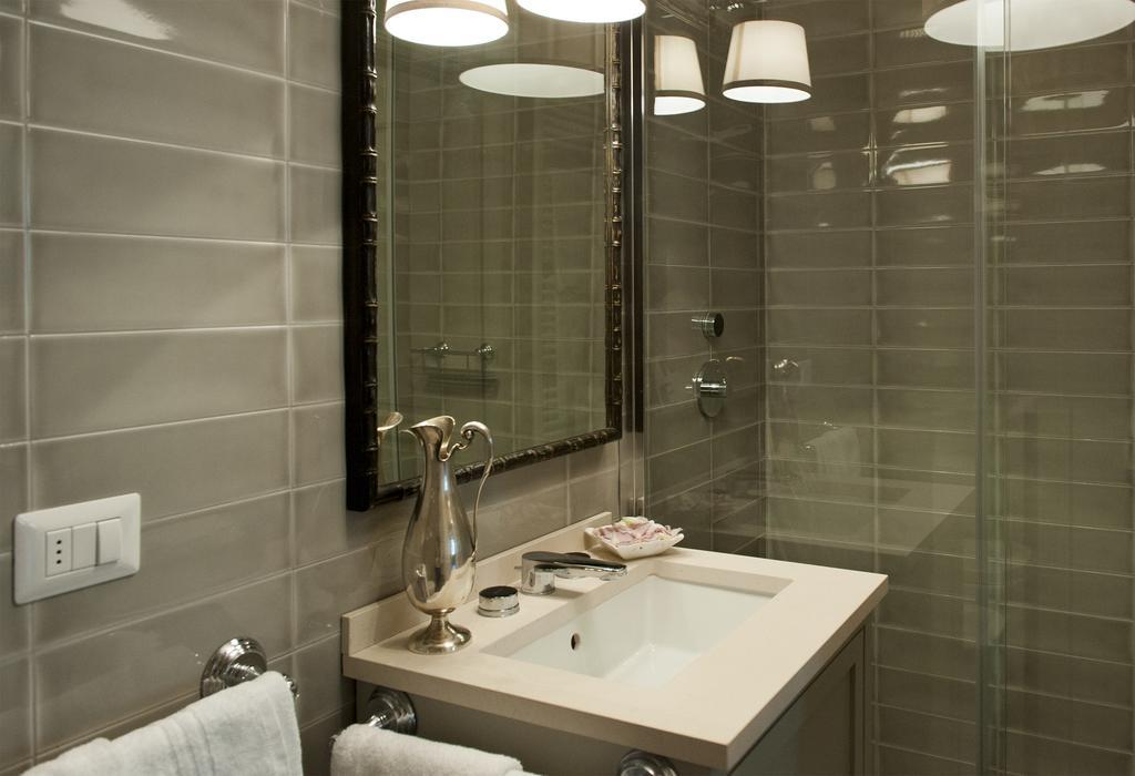 Gold Ognissanti Suite ฟลอเรนซ์ ภายนอก รูปภาพ